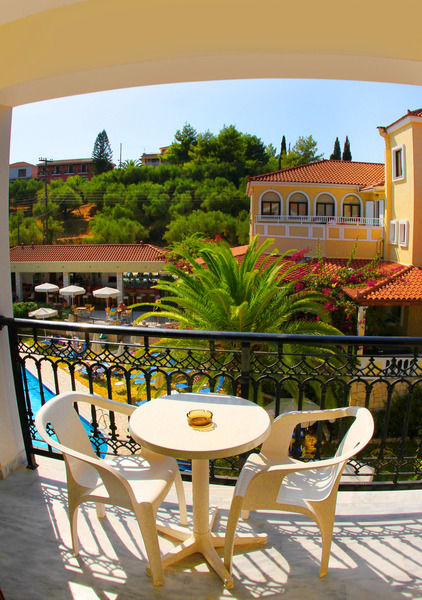 לגאנאס Hotel Pallas מראה חיצוני תמונה
