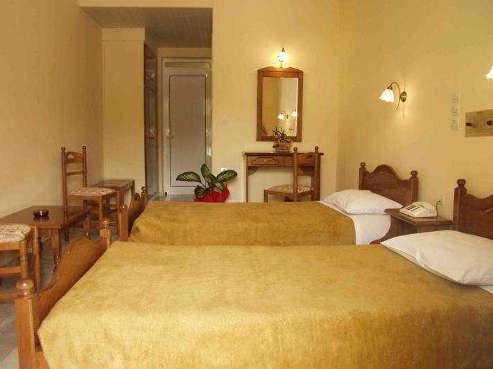 לגאנאס Hotel Pallas מראה חיצוני תמונה