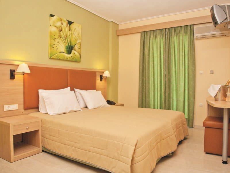 לגאנאס Hotel Pallas מראה חיצוני תמונה